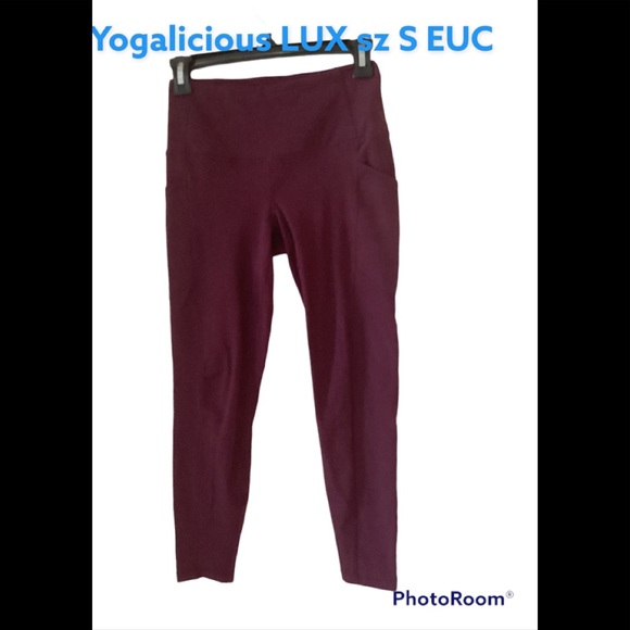 Yogalicious Lux sz S Leggings Bundle 2 pairs Cranberry Black EUC Buttery Soft - Picture 13 of 16